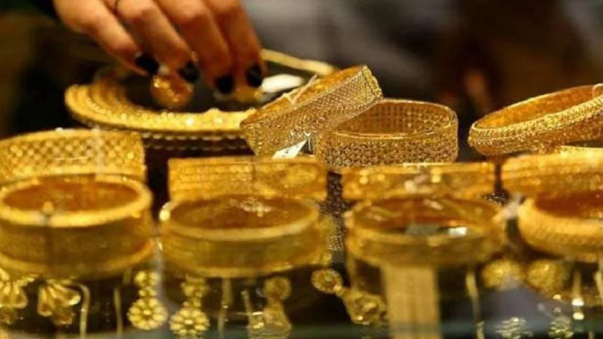 Gold Silver Price Today: आसमान की उचाई से जमीन पर धड़ाम हुए सोने और चाँदी के भाव,कैरेट के हिसाब से जाने गोल्ड की कीमत