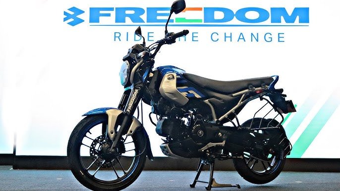 Bullet लुक के साथ Bajaj की Freedom 125 मार्केट में बोलेगी हल्ला बोल, कम कीमत में मिलेंगे रापचिक फीचर्स और अच्छे लुक्स